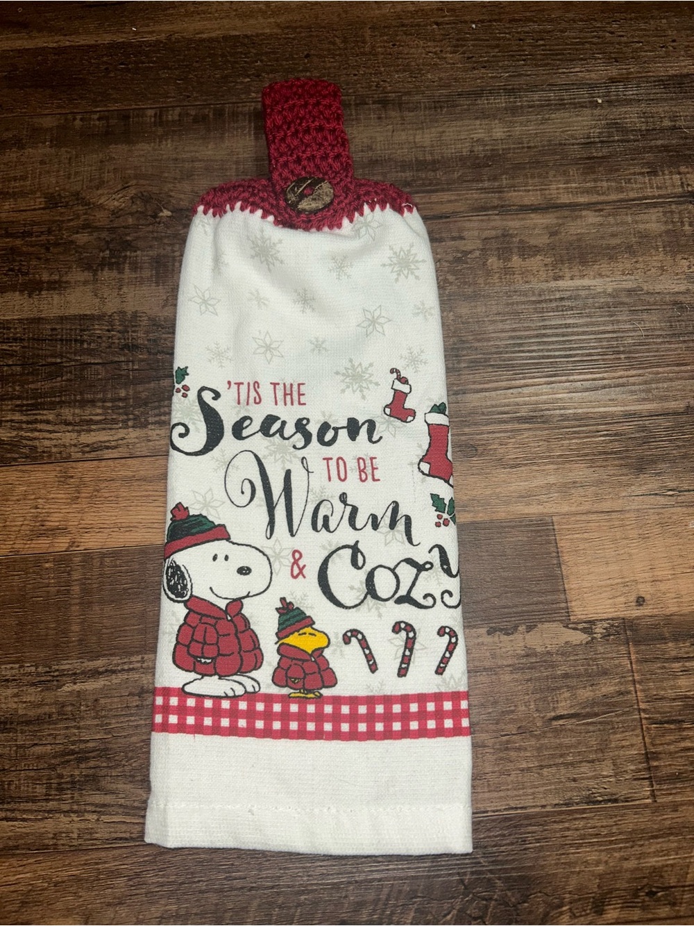 Peanuts Snoopy Christmas Hanging Towel
